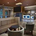 Holiday Inn Express & Suites - Portland Airport - Cascade Stn By Ihg