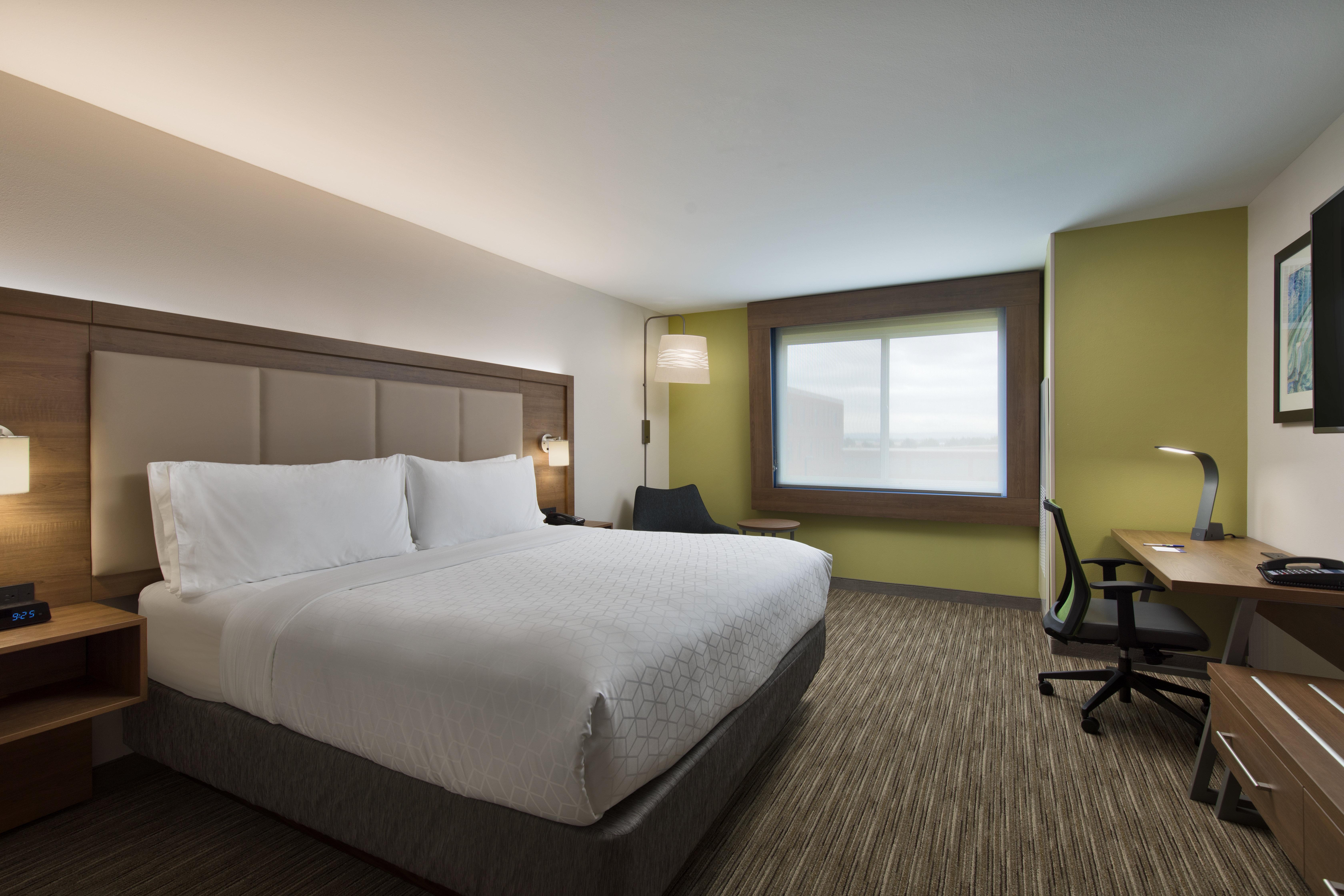 Express & - Airport - Cascade Stn By Ihg Hotel Portland