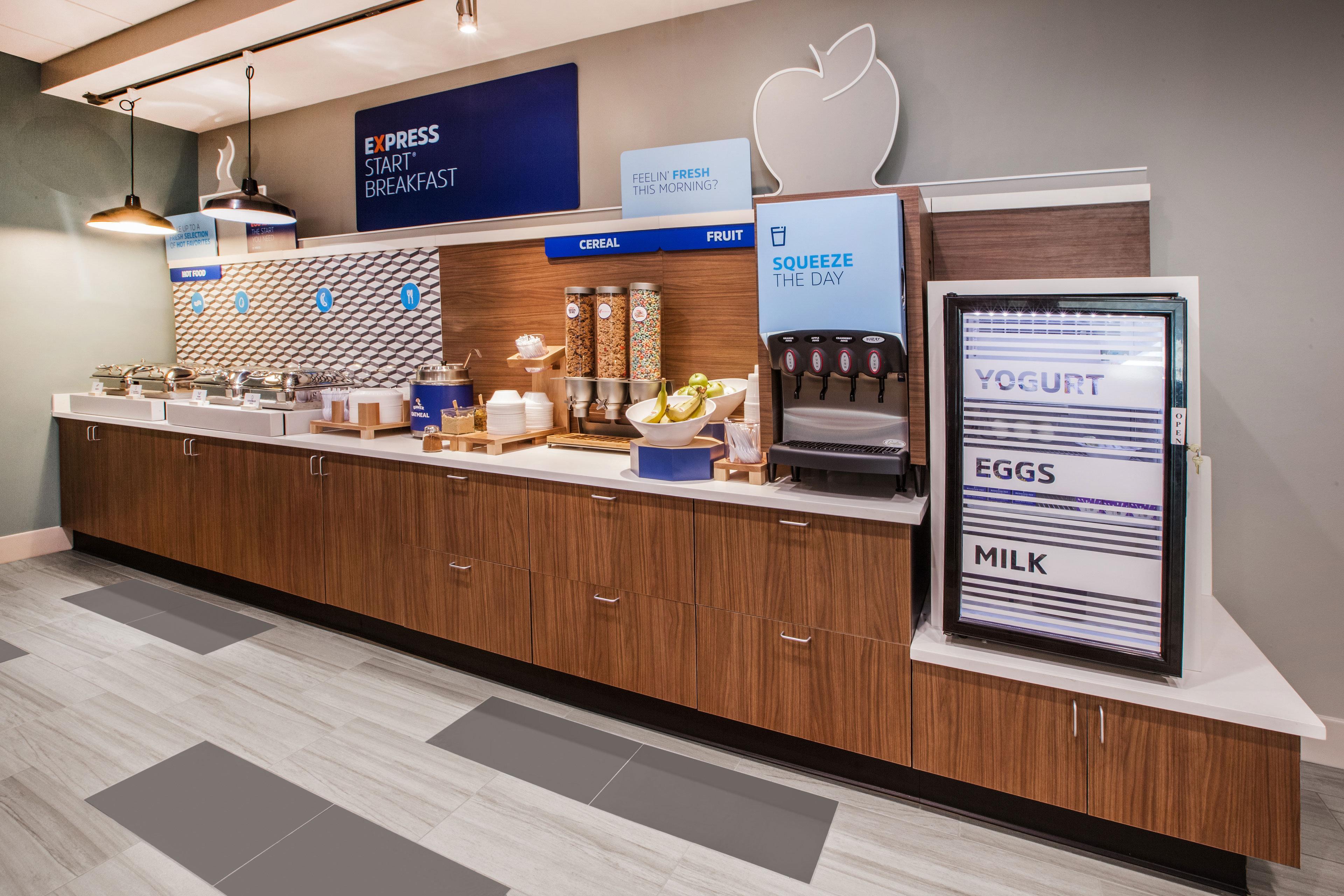 Express & - Airport - Cascade Stn By Ihg 3* Portland