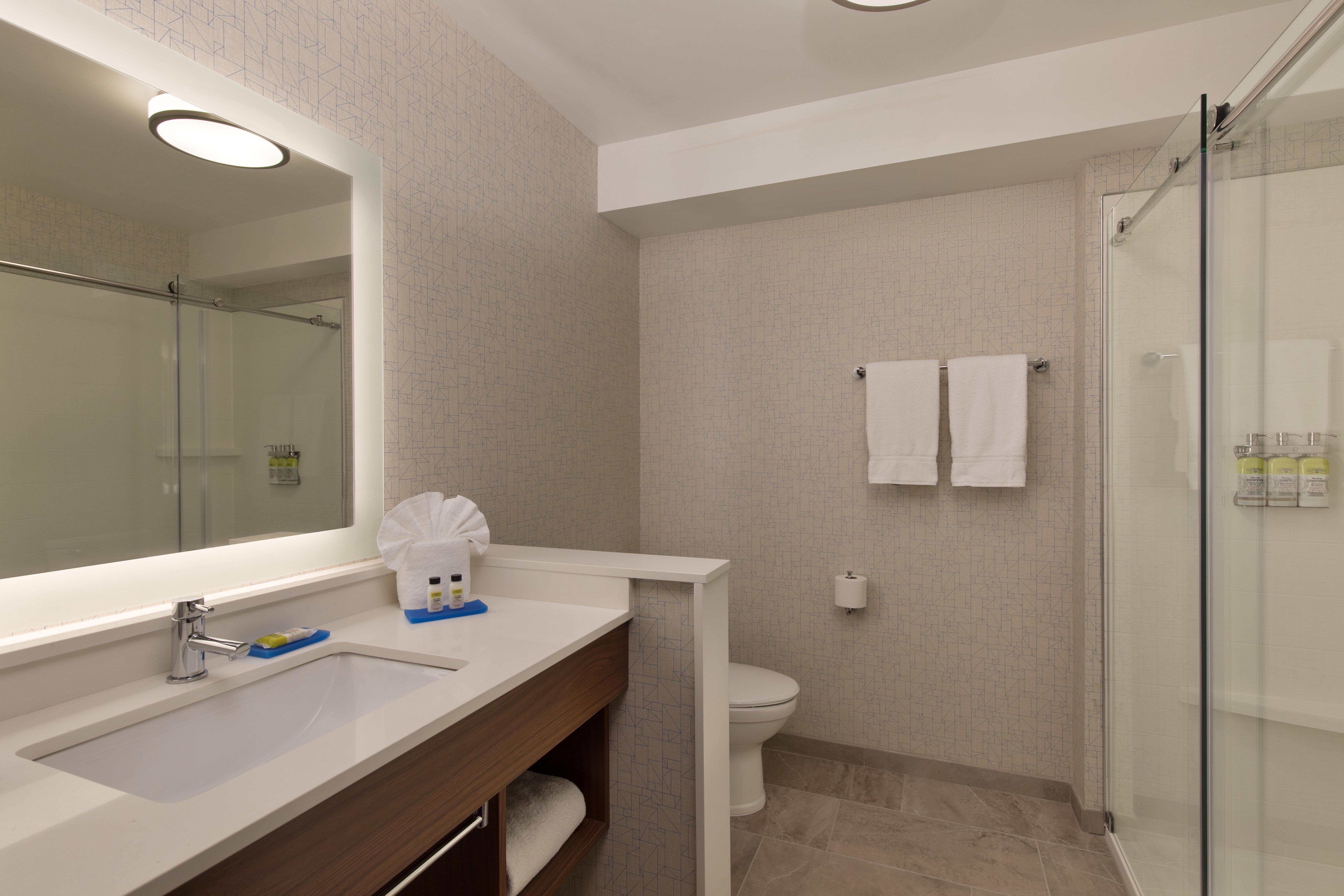 Express & - Airport - Cascade Stn By Ihg Portland